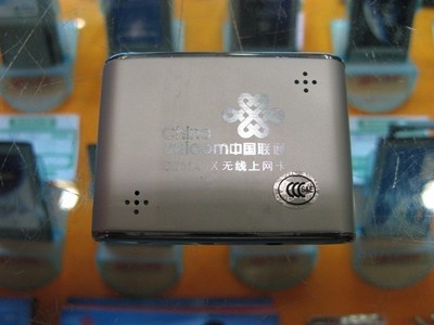 中國聯通AM200無線上網卡產品圖賞 網絡隨行的便攜搭檔